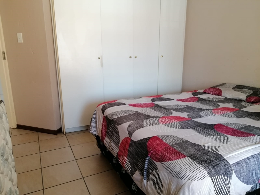 2 Bedroom Property for Sale in Rustenburg Central North West